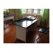 Bàn ghế thí nghiệm giáo viên 01